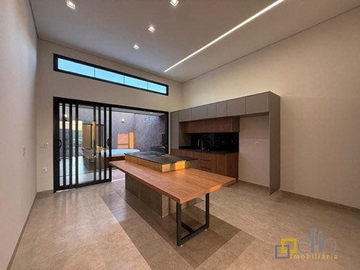 Casa em condomínio — Condomínio Vedelago II — Jaú/SP, foto 2 de 23